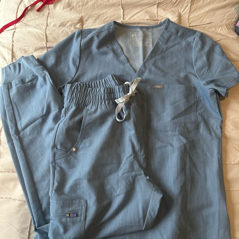 Figs Light Blue Scrub Set